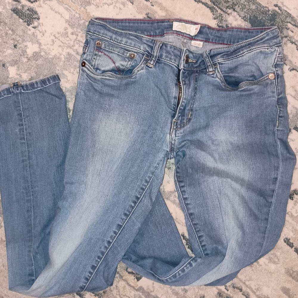 Mountain Khaki Stretchy jeans sz 4